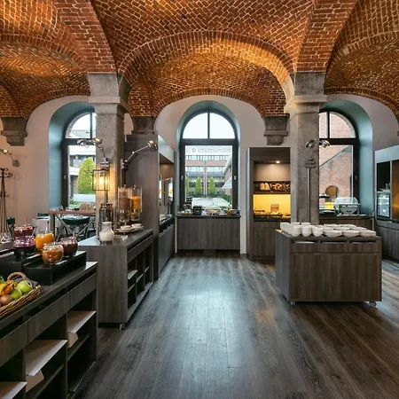 Hotel Martin's Waterloo