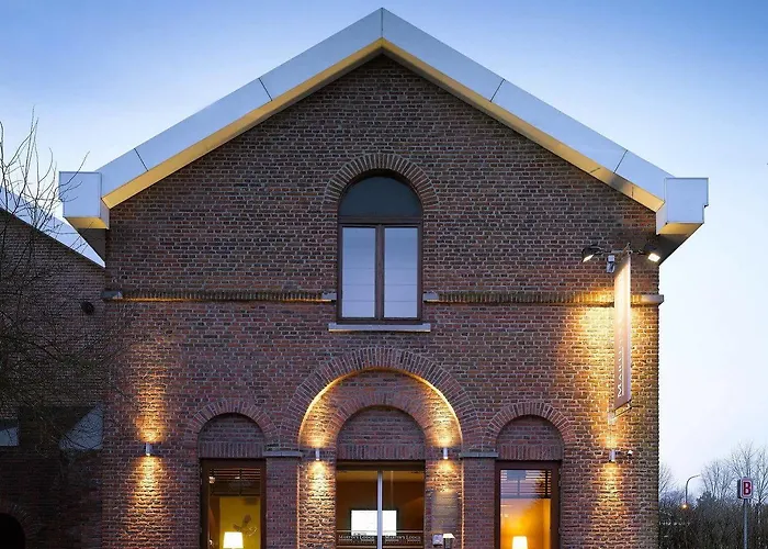 Martin's 3* Waterloo